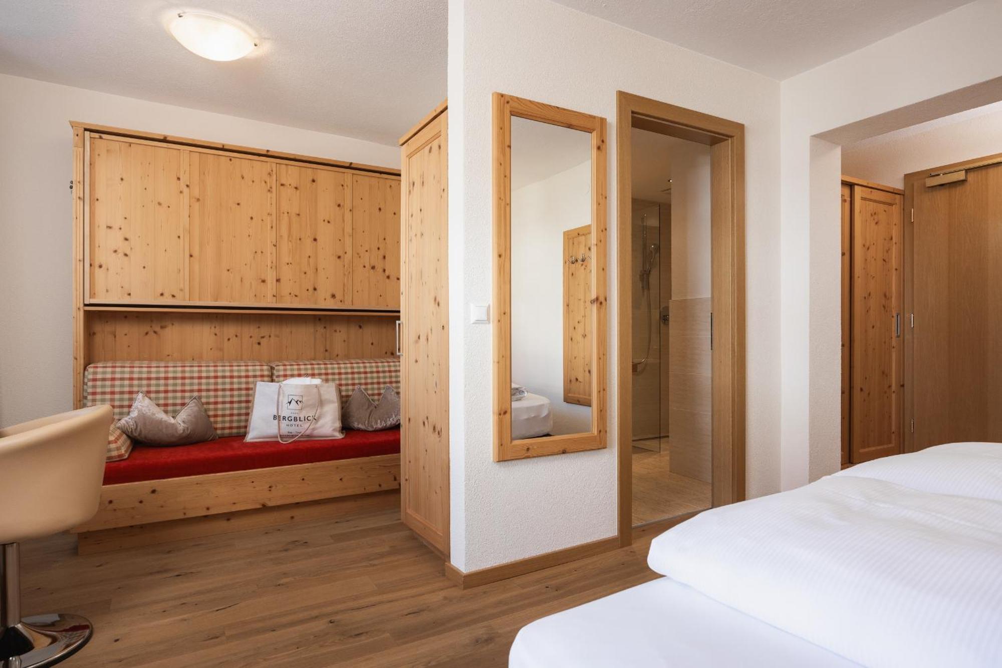 Hotel Bergblick 4 Sterne Superior Fiss Exterior foto