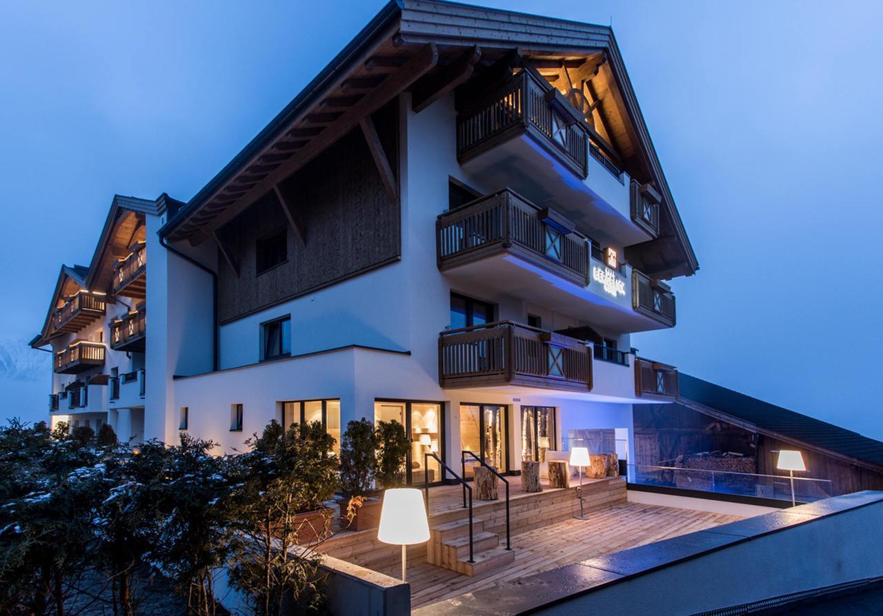 Hotel Bergblick 4 Sterne Superior Fiss Exterior foto