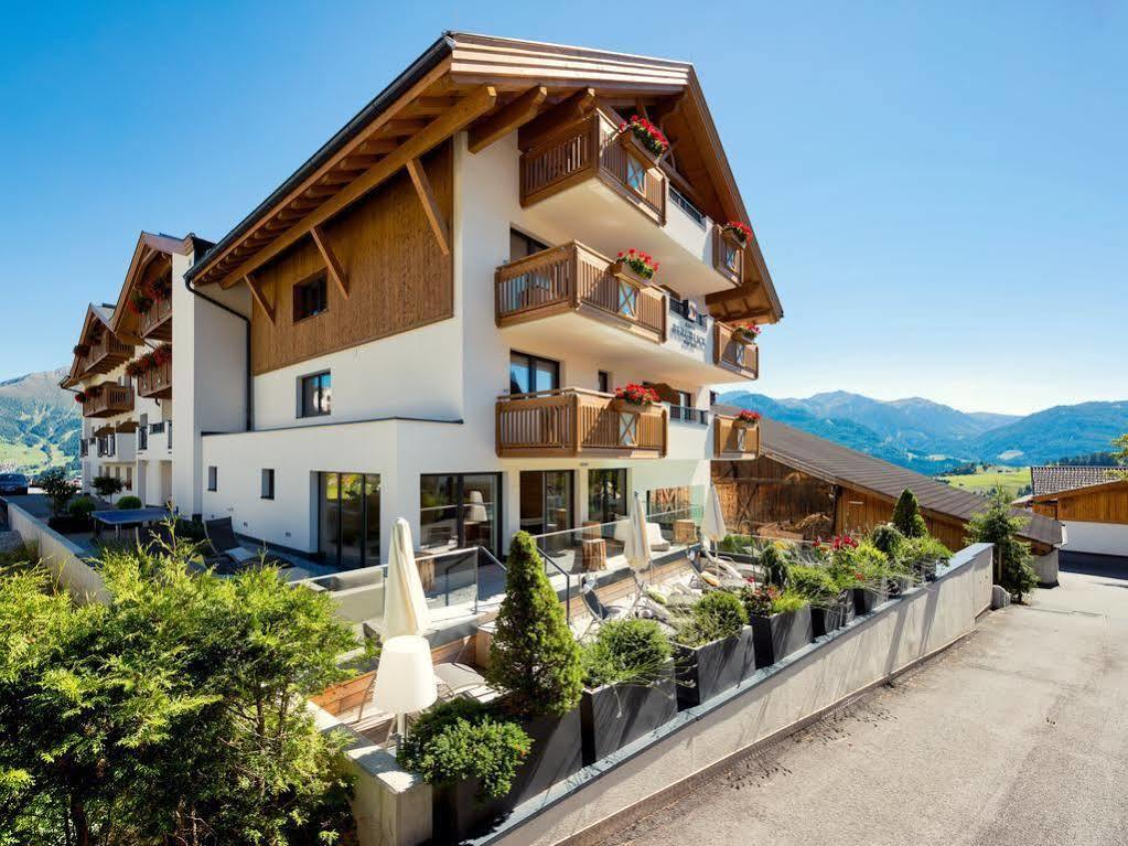 Hotel Bergblick 4 Sterne Superior Fiss Exterior foto